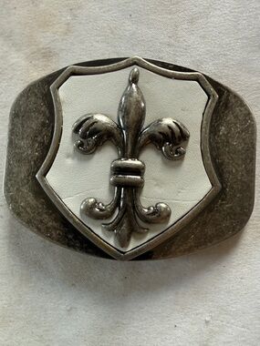 FLEUR DI LIS belt buckle perfect condition 4 inches wide by 3 inches tall